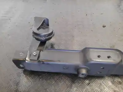 Second-hand car spare part front panel for kia carnival 2.9 crdi cat oem iam references   