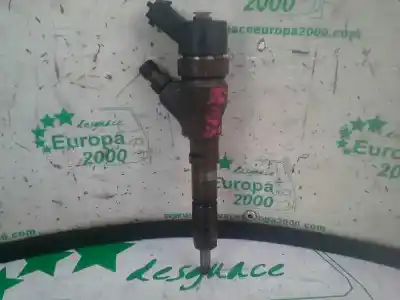 Pièce détachée automobile d'occasion injecteur pour peugeot 206 berlina motor 2.0 ltr. - 66 kw hdi cat références oem iam 0445110008  9635196580