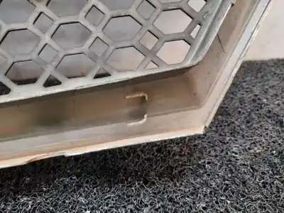 Second-hand car spare part front grille for kia sorento 2.5 crdi ex oem iam references   