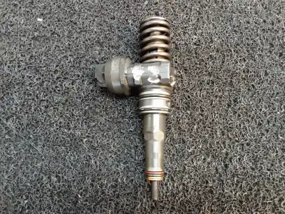 Piesă de schimb auto la mâna a doua injector pentru seat altea (5p1) reference referințe oem iam 0414720215