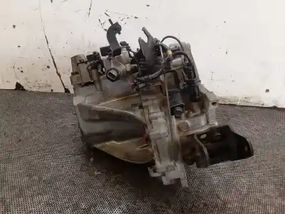 Pezzo di ricambio per auto di seconda mano riduttore per kia rio 1.5 crdi riferimenti oem iam p61763  