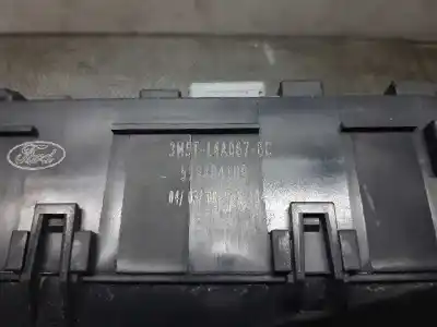 Second-hand car spare part fuse box unit for ford focus lim. (cb4) titanium oem iam references 3m5t14a067bc  