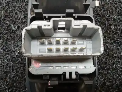 Second-hand car spare part left front power window switch for renault clio iii style oem iam references 214939a  8200356513