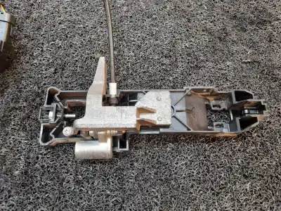 Second-hand car spare part front right door lock for nissan note (e11e) acenta oem iam references   