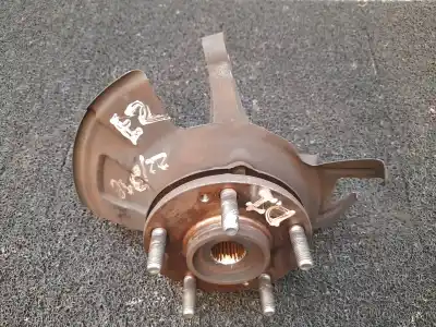 Pièce détachée automobile d'occasion moyeu de roue avant gauche pour hyundai ix20 gls comfort références oem iam 