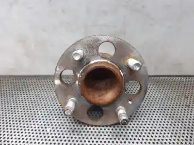 Peça sobressalente para automóvel em segunda mão cubo por kia rio (yb) 1.2 cat referências oem iam   