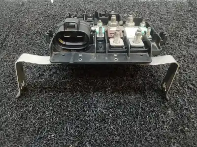 Second-hand car spare part fuse box unit for renault kangoo furgón confort oem iam references   