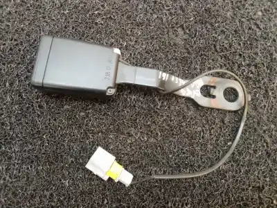 Peça sobressalente para automóvel em segunda mão chicote / encaixe cinto segurança dianteiro direito por peugeot 208 style referências oem iam 23812aeu