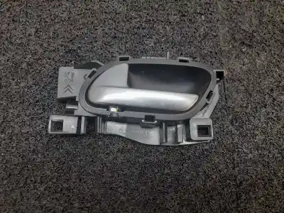 Peça sobressalente para automóvel em segunda mão puxador interior dianteiro esquerdo por peugeot 208 style referências oem iam 