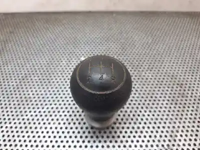 Pezzo di ricambio per auto di seconda mano pomello della leva del cambio per kia rio (yb) 1.2 cat riferimenti oem iam 
