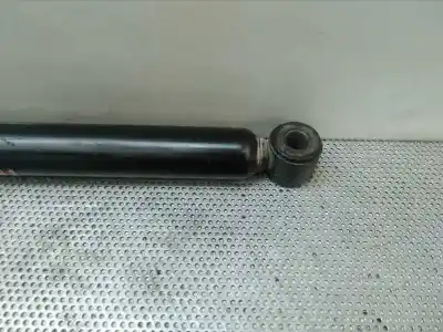 Автозапчасти б/у правый задний амортизатор за toyota yaris (ncp1/nlp1/scp1) 1.0 linea sol ссылки oem iam   