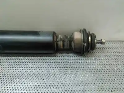 Автозапчасти б/у задний левый амортизатор за toyota yaris (ncp1/nlp1/scp1) 1.0 linea sol ссылки oem iam   