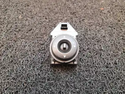 Second-hand car spare part rearview side mirror switch for kia cee´d drive oem iam references 457480