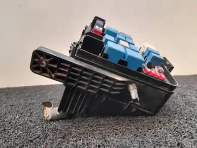 Second-hand car spare part fuse box unit for kia cee´d drive oem iam references 919510q000  a09414d0250