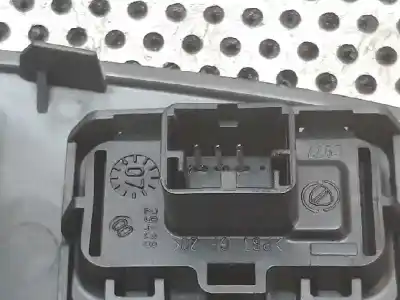 Second-hand car spare part right front power window switch for fiat croma (194) 1.9 8v multijet dynamic oem iam references    Second-hand car spare part right front power window switch for fiat croma (194) 1.9 8v multijet dynamic oem iam references