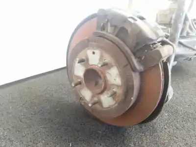 Автозапчастина б/у задня вісь для mazda mpv (lw) 2.0 td comfort посилання на oem iam   