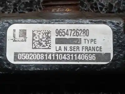Автозапчастина б/у рампа инжектора для ford focus c-max (cap) ghia (d) посилання на oem iam 9654726280  