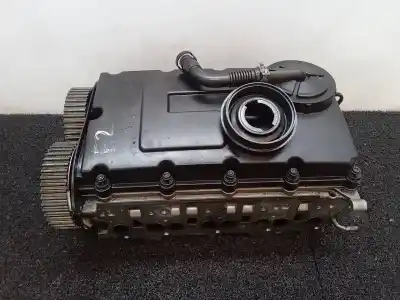 Pièce détachée automobile d'occasion culasse du moteur pour volkswagen passat variant (3c5) highline références oem iam 03g103373a  