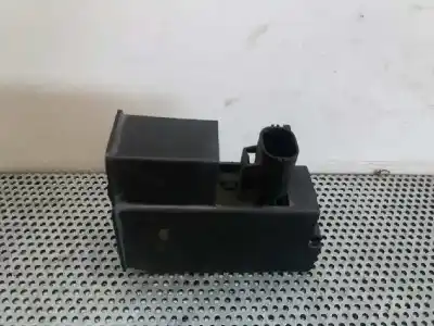 Автозапчасти б/у наружная крышка двигателя топливо за ford focus c-max (cap) trend (d) ссылки oem iam   