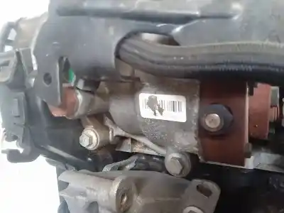 Peça sobressalente para automóvel em segunda mão motor completo por renault clio iii style referências oem iam k9k m7  