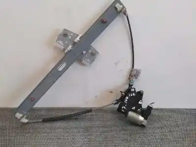 Tweedehands auto-onderdeel regelaar rechts voor ruit voor mazda 2 berlina (dy) 1.4 cat oem iam-referenties 