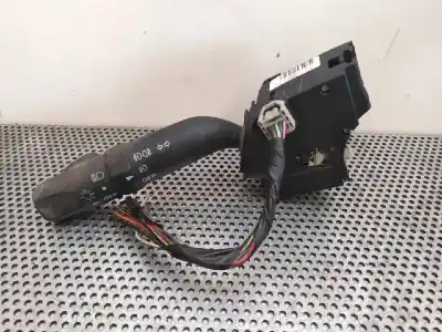 Tweedehands auto-onderdeel lichtbesturing voor mazda 2 berlina (dy) 1.4 cat oem iam-referenties 01142510