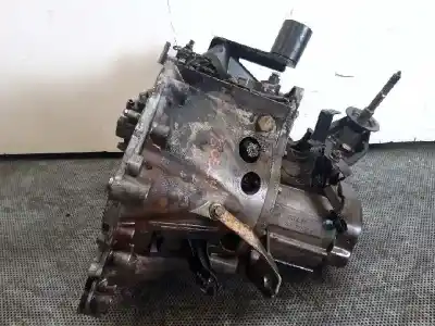 Second-hand car spare part gearbox for citroen jumpy 1.9 d furg. (776kg) oem iam references 20dl33 Second-hand car spare part gearbox for citroen jumpy 1.9 d furg. (776kg) oem iam references 20dl33