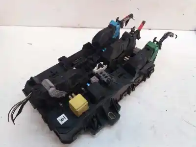 Second-hand car spare part fuse box unit for opel astra gtc 1.7 16v cdti oem iam references 5dk00866932  13206762