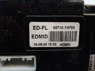 Second-hand car spare part multifunction display for kia cee´d drive oem iam references 957101h700  