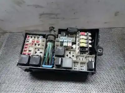 Peça sobressalente para automóvel em segunda mão caixa de fusíveis e relés por ford focus c-max (cap) 1.8 cat referências oem iam 6m5t14k733clb  