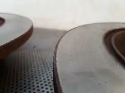 Peça sobressalente para automóvel em segunda mão disco de travão traseiro por kia cee´d drive referências oem iam   