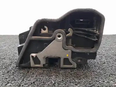 İkinci el araba yedek parçası sol arka kapi kilidi için bmw x3 (e83) 3.0d oem iam referansları   