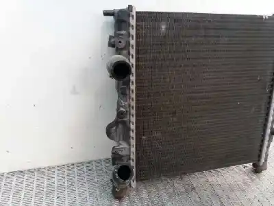 Автозапчастина б/у водяний радіатор для renault clio ii fase ii (b/cb0) 1.2 посилання на oem iam 7700430647  