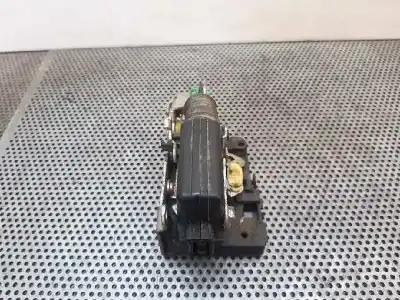 Second-hand car spare part left front door lock for dacia logan ambiance oem iam references   