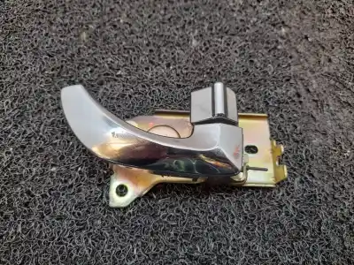 Pezzo di ricambio per auto di seconda mano maniglia interna anteriore destra per kia sorento 2.5 crdi ex riferimenti oem iam 