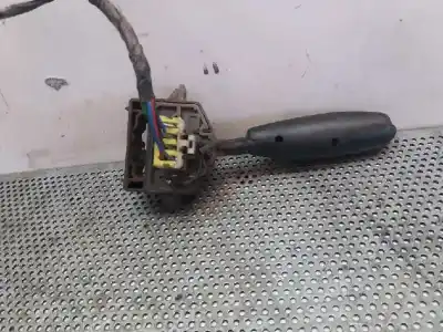 Pezzo di ricambio per auto di seconda mano comando pulito per nissan cabstar e 3.0d riferimenti oem iam 8x29g  