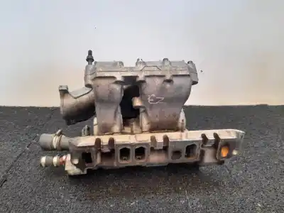 Pièce détachée automobile d'occasion collecteur d'admission pour pontiac firebird´89 3.4 v6 références oem iam 14102536  