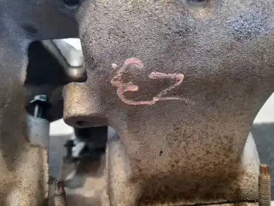 Pièce détachée automobile d'occasion collecteur d'admission pour pontiac firebird´89 3.4 v6 références oem iam 14102536  