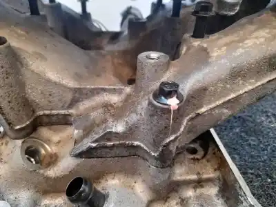 Pièce détachée automobile d'occasion collecteur d'admission pour pontiac firebird´89 3.4 v6 références oem iam 14102536  