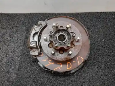 Pièce détachée automobile d'occasion MOYEU DE ROUE AVANT DROITE pour MITSUBISHI GALLOPER (HYUNDAI)  Références OEM IAM   