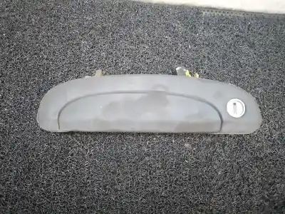 Second-hand car spare part exterior left front door handle for hyundai getz (tb) 1.1 básico oem iam references 