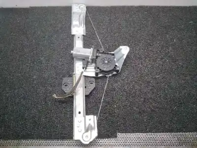 Second-hand car spare part driver left window regulator for dacia sandero stepway oem iam references 807213282