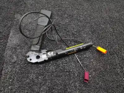 Pezzo di ricambio per auto di seconda mano pretenditore airbag destro per ford focus lim. (cb4) trend riferimenti oem iam 33043107e