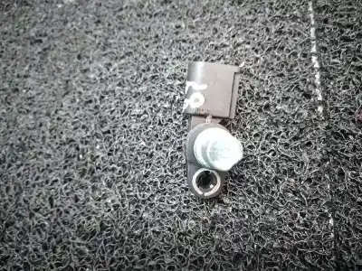 Peça sobressalente para automóvel em segunda mão sensor por audi a4 berlina (8e) 3.0 v6 24v tdi referências oem iam 06e905163  