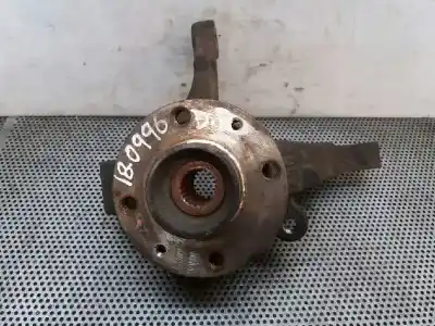 Second-hand car spare part front right knuckle for dacia sandero básico oem iam references 