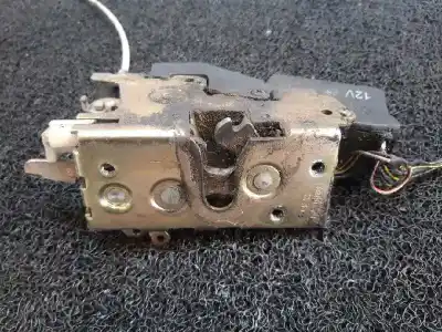Pièce détachée automobile d'occasion serrure de porte avant gauche pour mercedes-benz sprinter james cook (903) 311 cdi références oem iam 