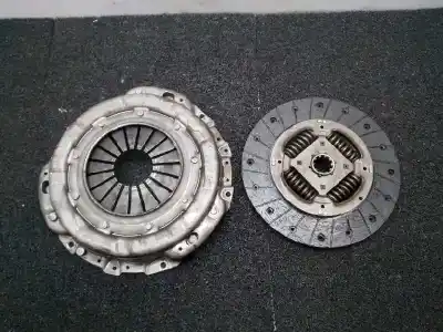 Pezzo di ricambio per auto di seconda mano kit frizione per nissan atleon 110 riferimenti oem iam 204225l3