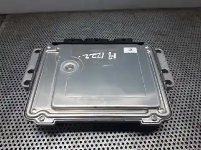 Peça sobressalente para automóvel em segunda mão centralina de motor uce por peugeot 308 confort referências oem iam 0281013872