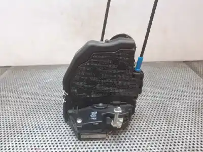 Peça sobressalente para automóvel em segunda mão fechadura da porta traseira direita por toyota auris active referências oem iam 