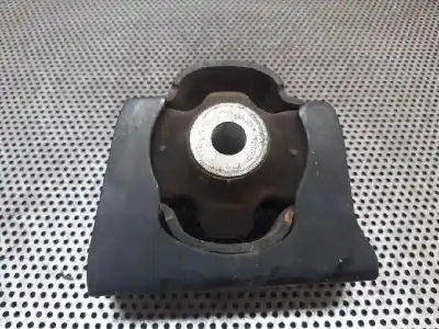 Second-hand car spare part front engine support for toyota auris active oem iam references   